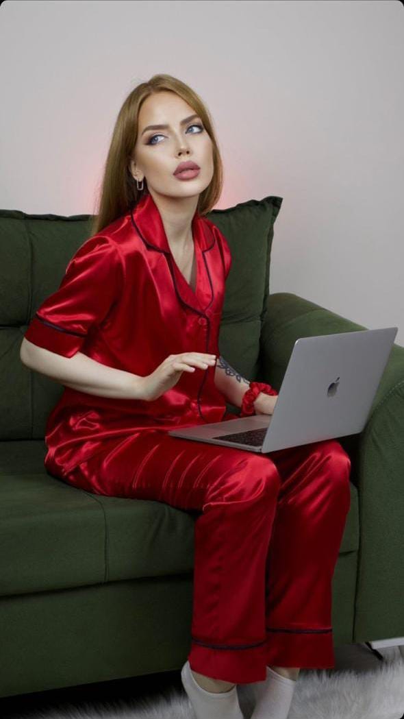 Silk Luxurious Slumber Pyjama Set Half Sleeves